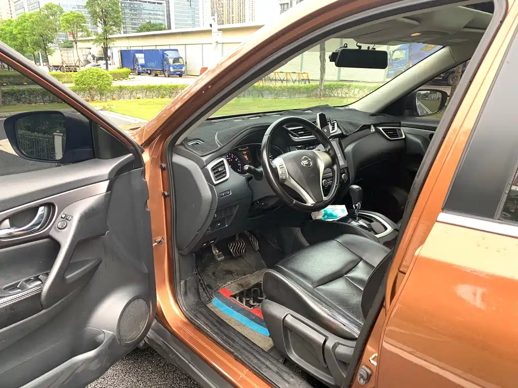 X-Trail 2.0 L CVT Comfort MAX 2 WD