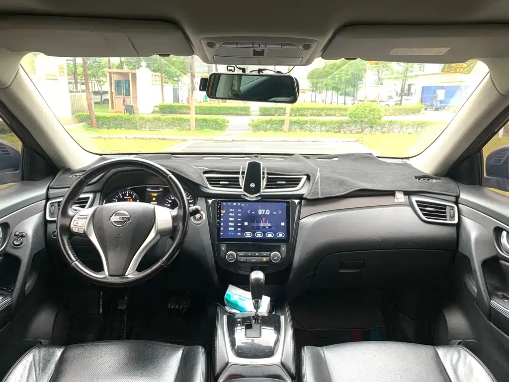 X-Trail 2.0 L CVT Comfort MAX 2 WD
