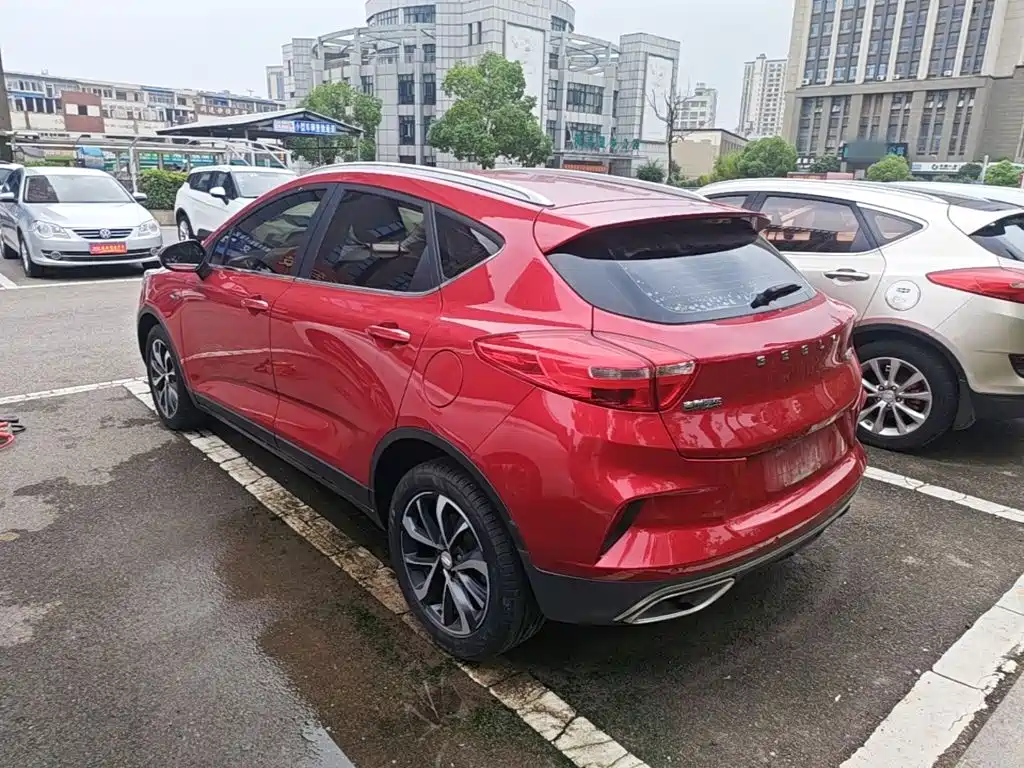 Emgrand GS 1.4 T CVT Elegant