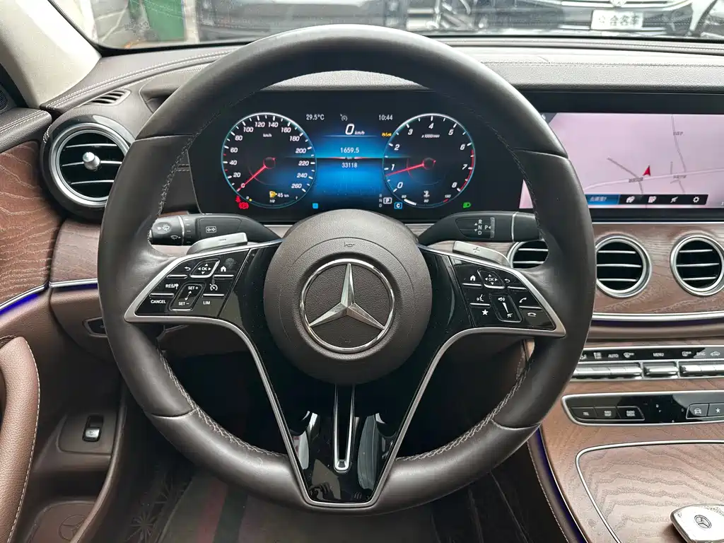 Mercedes-Benz E-Class Facelift E 260 L