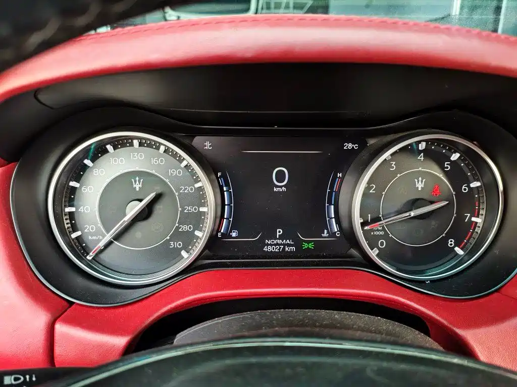 Ghibli 2.0 T GT Sharp Edge