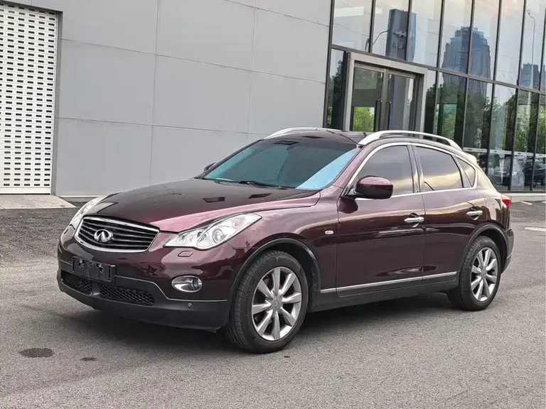 Infiniti QX50 (Import) 2.5 L 2 WD Grace