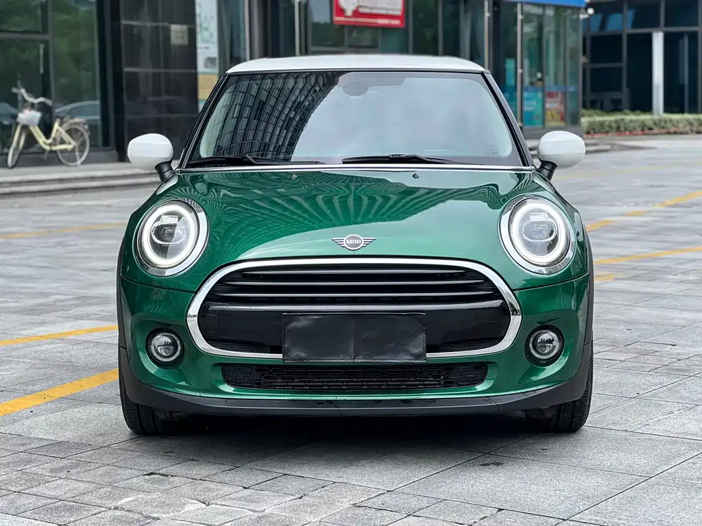 MINI 1.5 T COOPER Classic