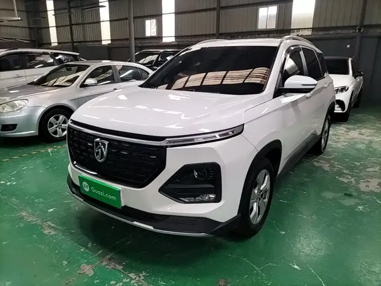 Baojun 530 宝骏530 2020款 1.5 T CVT豪华互联型 7座