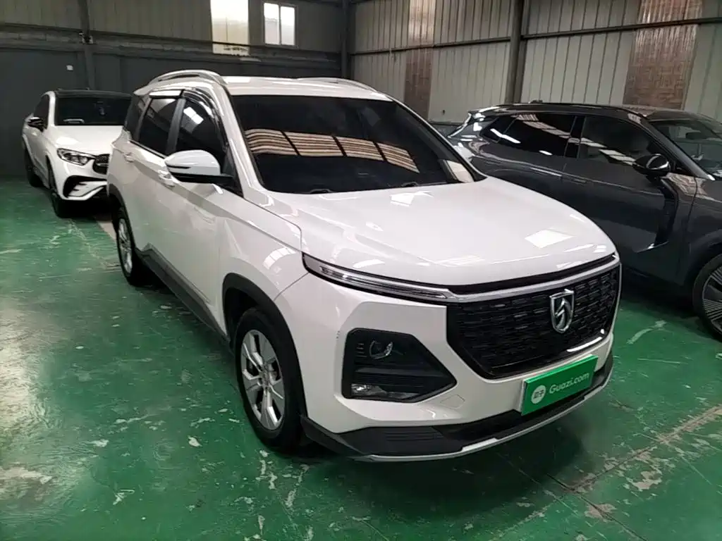 Baojun 530 宝骏530 2020款 1.5 T CVT豪华互联型 7座