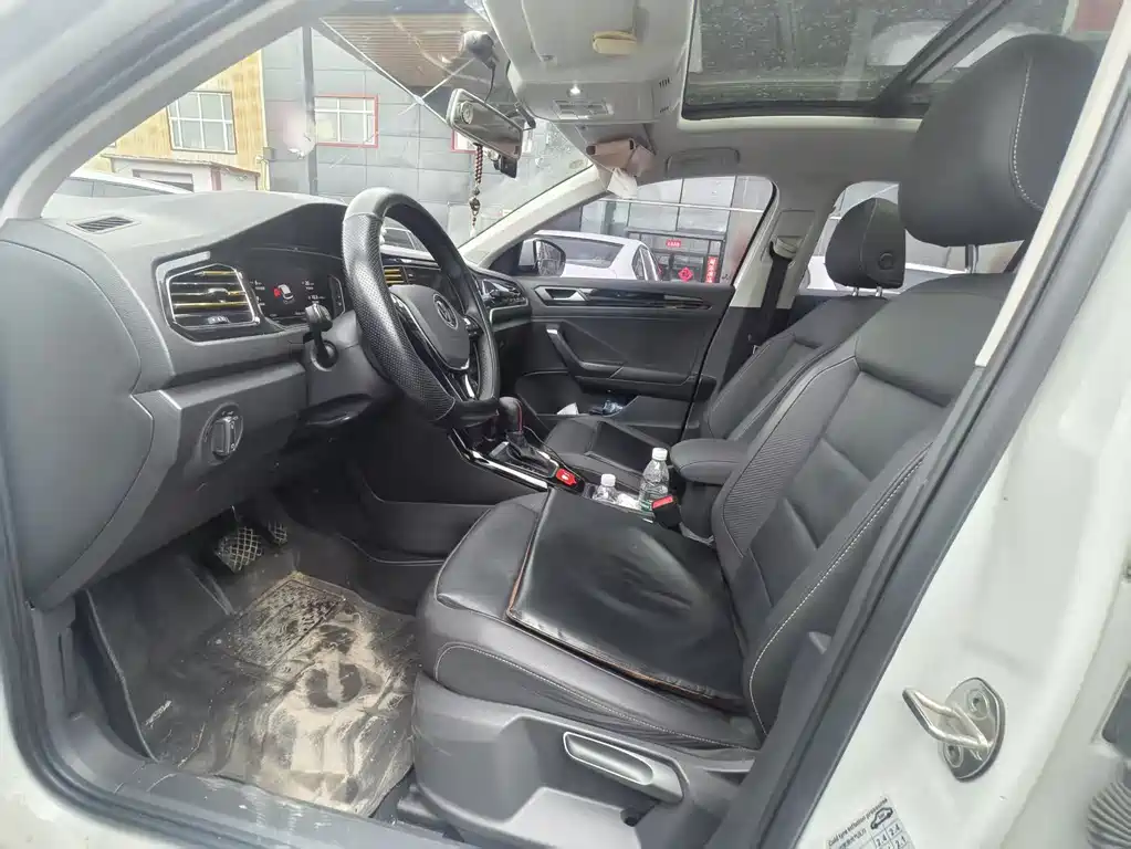T-ROC 280 TSI DSG 2 WD Comfort Enjoyment PLUS