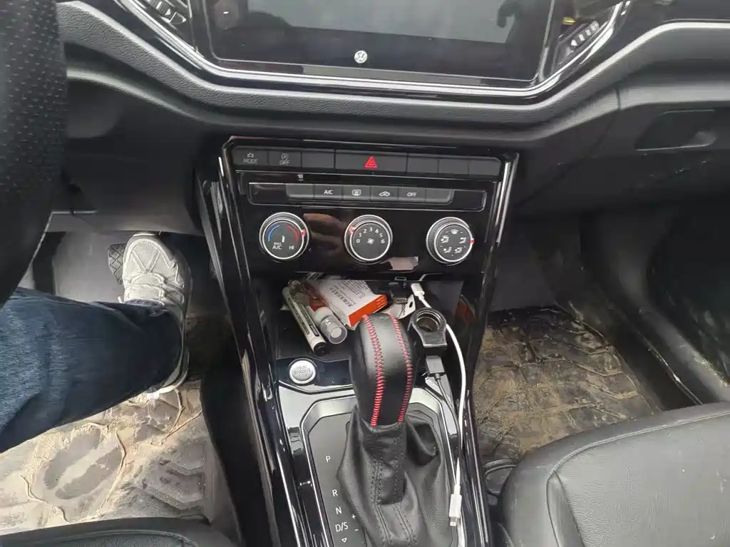T-ROC 280 TSI DSG 2 WD Comfort Enjoyment PLUS