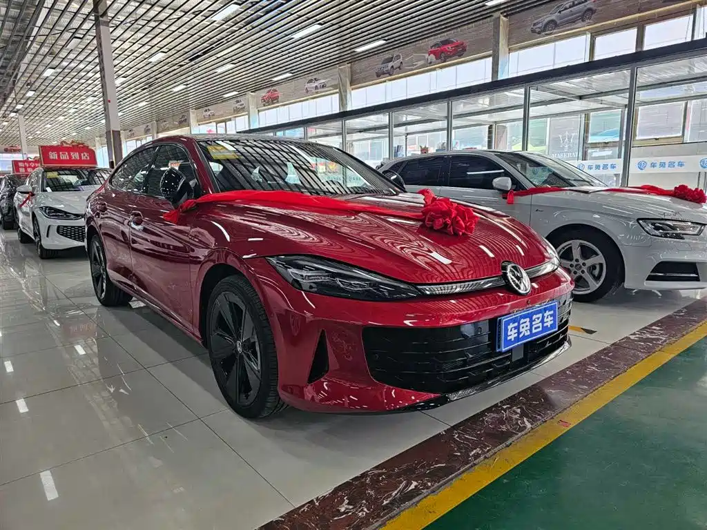 Lamando Lamando L GTS 380 TSI