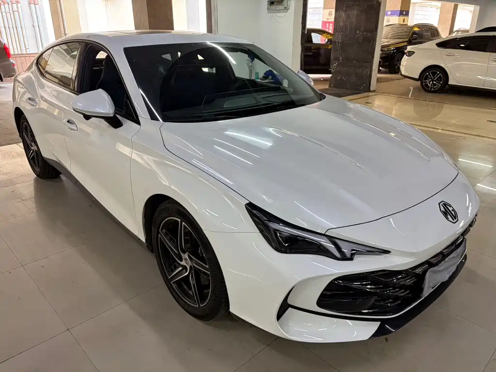 MG7 1.5 T DCT Supreme Beauty Luxury