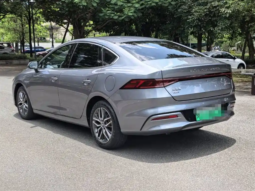 Qin PLUS Glory DM-i 55 KM Transcend