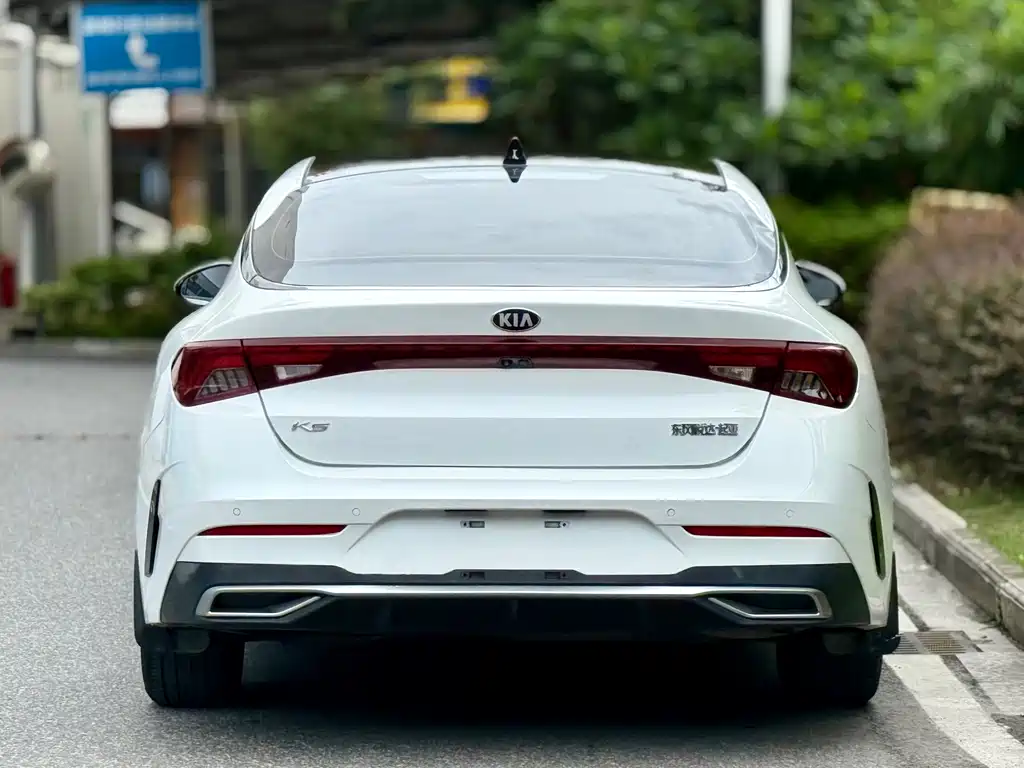 Kia K5 270 T CVVD Luxury Tech