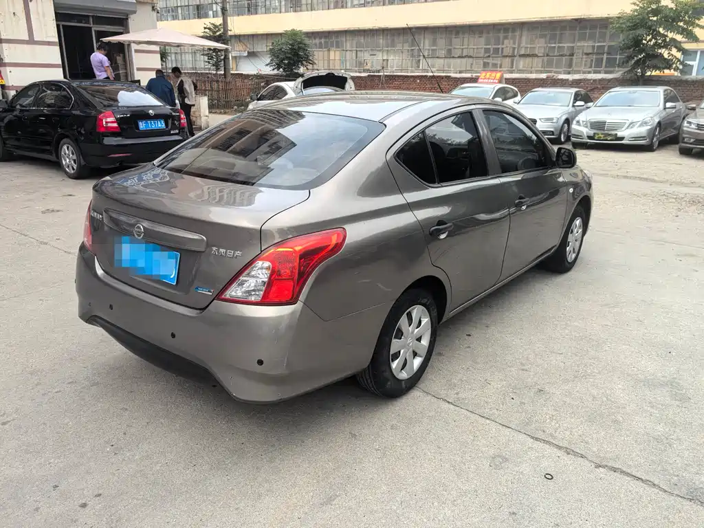 Sunny 1.5 XE Manual Comfort