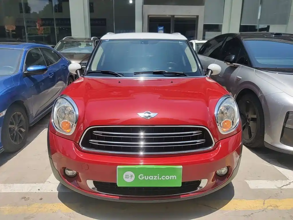 MINI COUNTRYMAN 1.6 L COOPER Fun