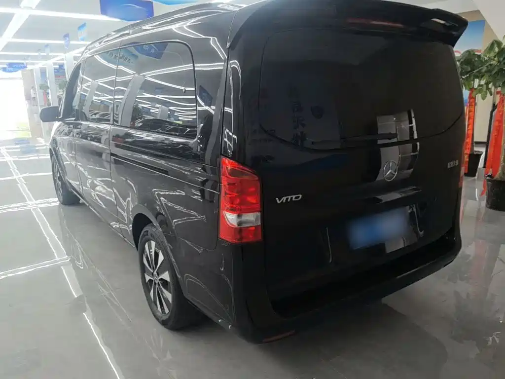 Vito 2.0 T Business 7-seat