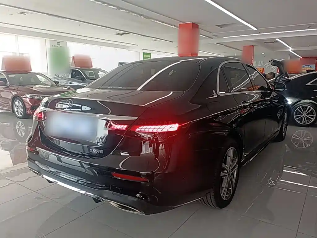 Mercedes-Benz E-Class E 260 L Sport