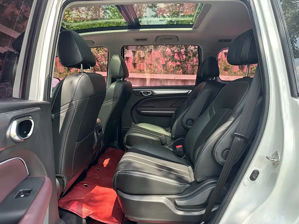 GAC Trumpchi M6 PRO 270 T DCT Premium