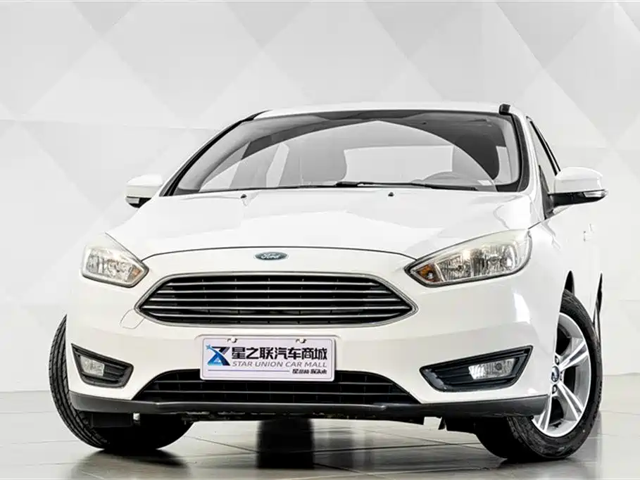 Focus Sedan 1.6 L Auto Comfort