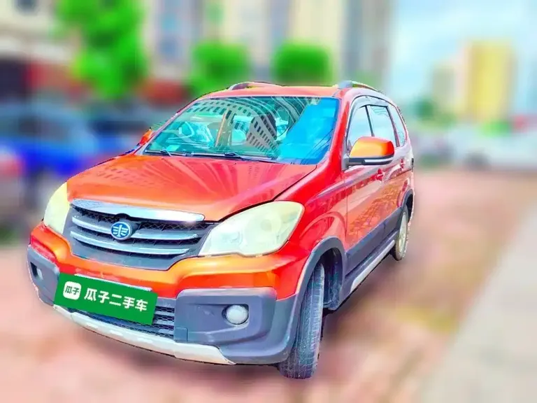 FAW Senya S80 森雅S80 2013款 1.5 L 手动7座都市时尚版