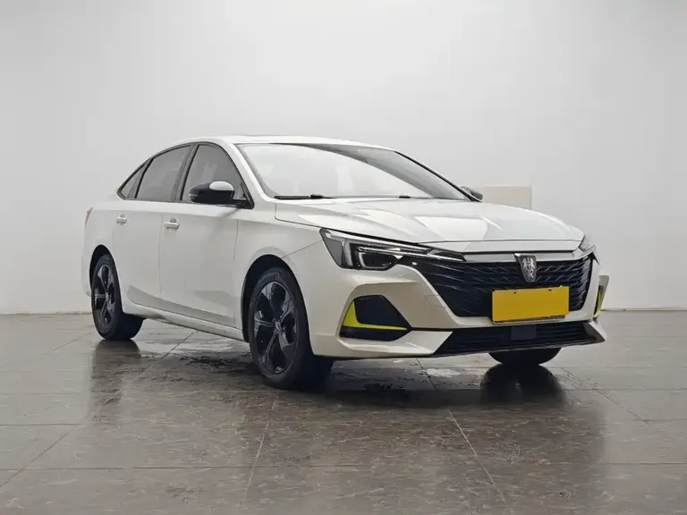 Roewe i6 MAX 300 TGI Auto Cool