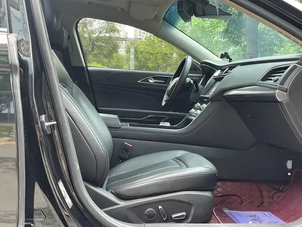 Taurus EcoBoost 245 Fashion
