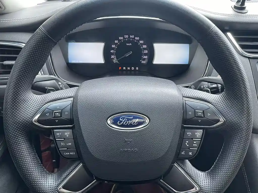 Taurus EcoBoost 245 Fashion