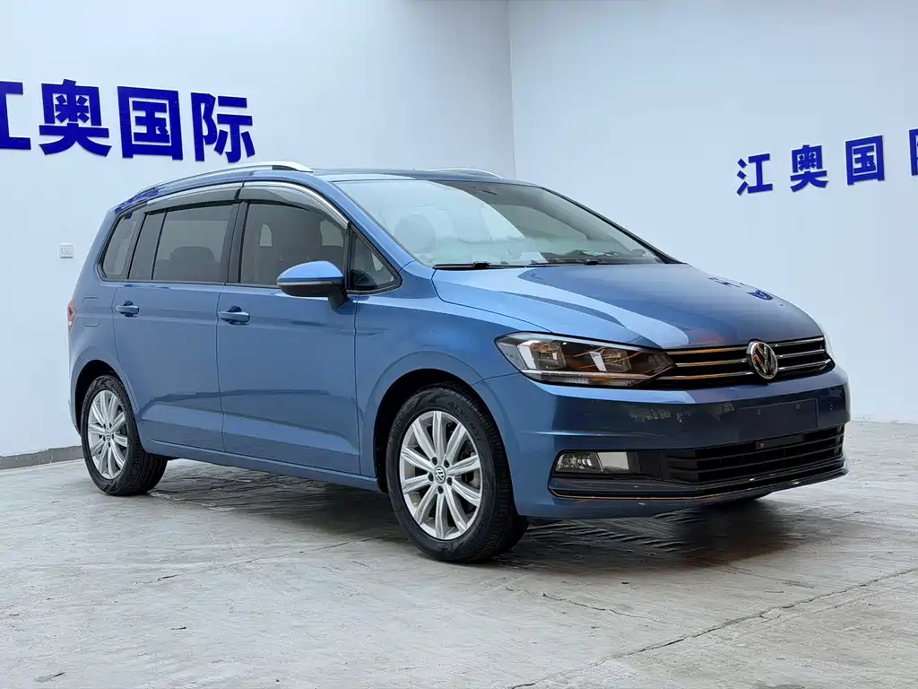Touran Touran L 280 TSI DSG Comfort 7-seat