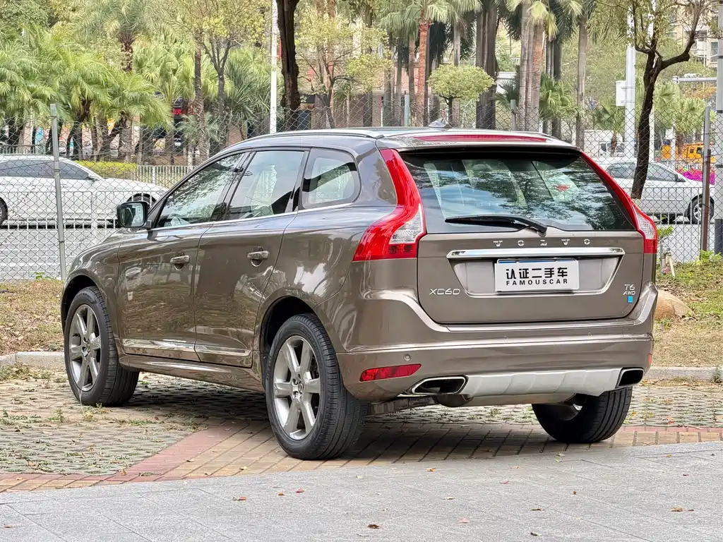 Volvo XC60 (Import) T6 Smart Ease