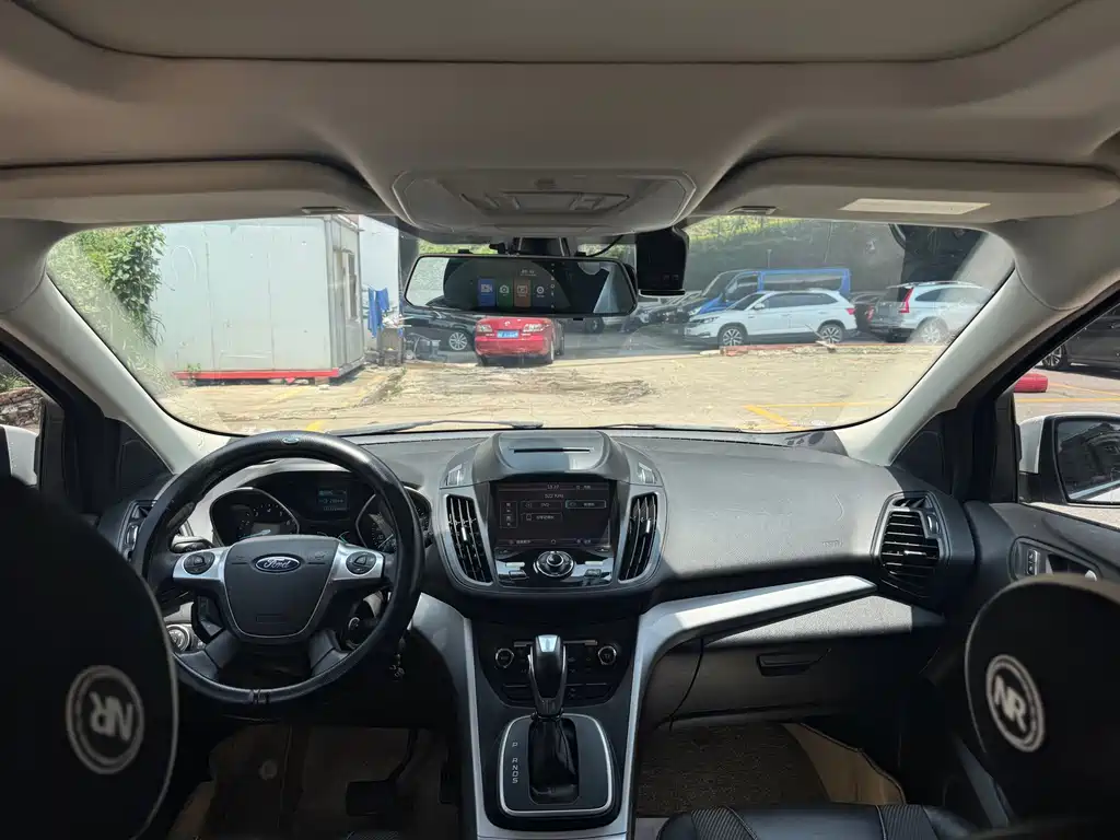 Kuga 1.5 L GTDi 2 WD Style