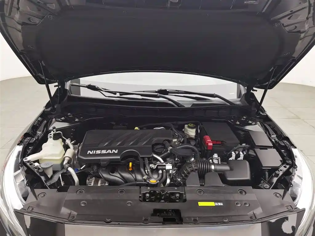 Teana 2.0 L XL Comfort