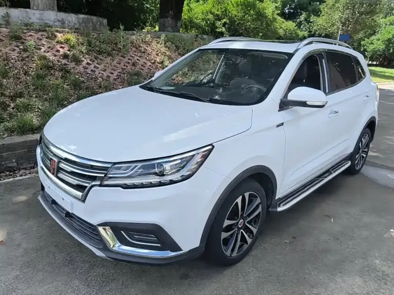 Roewe RX3 1.6 L CVT Flagship