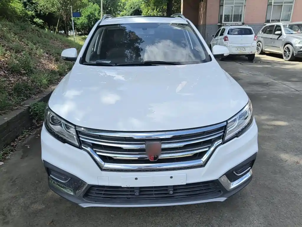 Roewe RX3 1.6 L CVT Flagship