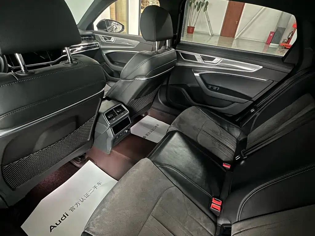 Audi A6 L 45 TFSI Select Dynamic
