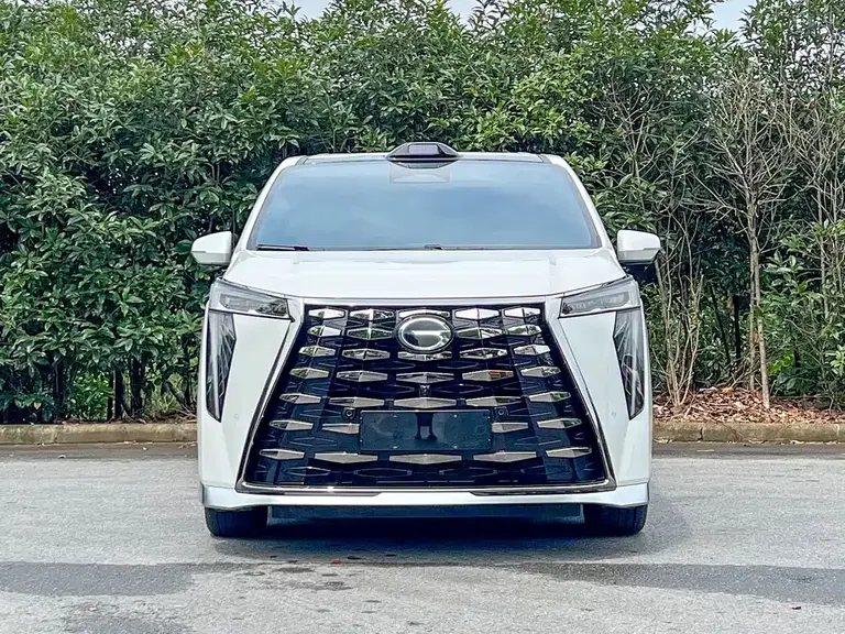 GAC Trumpchi Xiangwang M8 Qiankun Series Ultra First Class