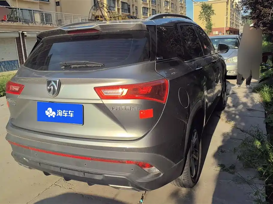 Baojun 530 1.5 T Manual Elite CN-V