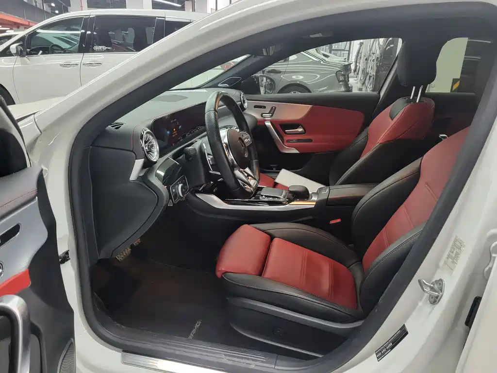 Mercedes-Benz A-Class AMG AMG A 35 L 4 MATIC