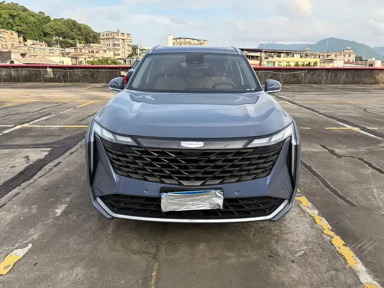 Geely Boyue L 1.5 TD DCT Distinguished