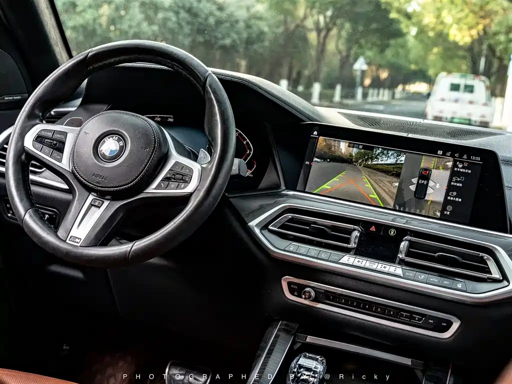 BMW X7 xDrive40 i Premium M Sport Package