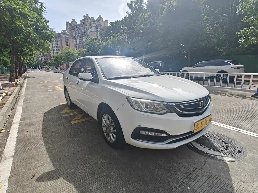 Vision 1.5 L Auto Distinguished