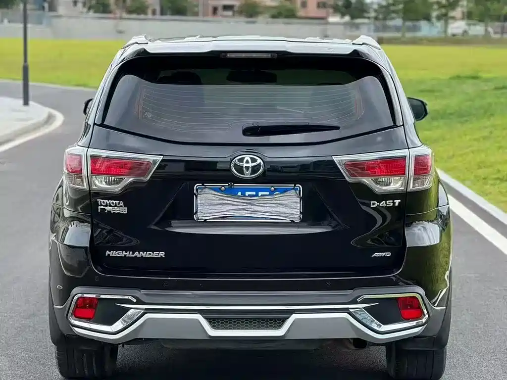 Highlander 2.0 T 4 WD Elite 7-seat