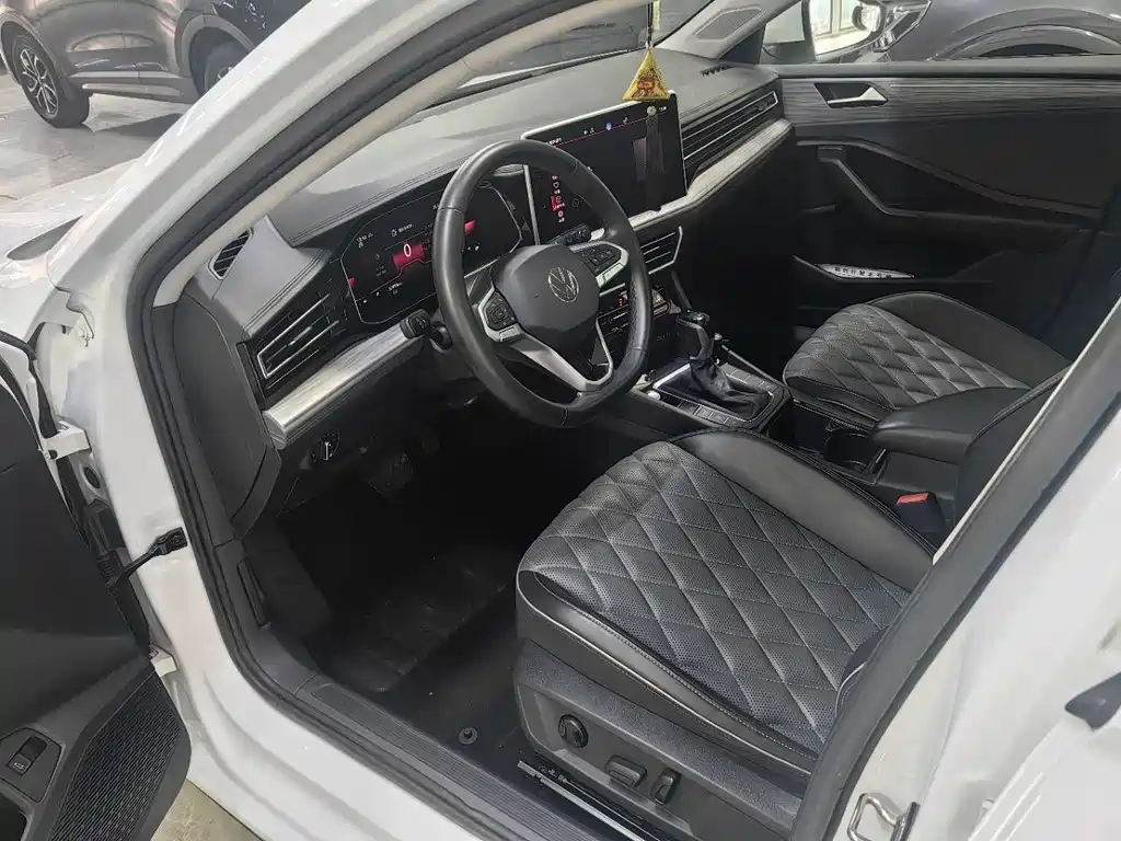 Sagitar 280 TSI DSG Transcend Plus