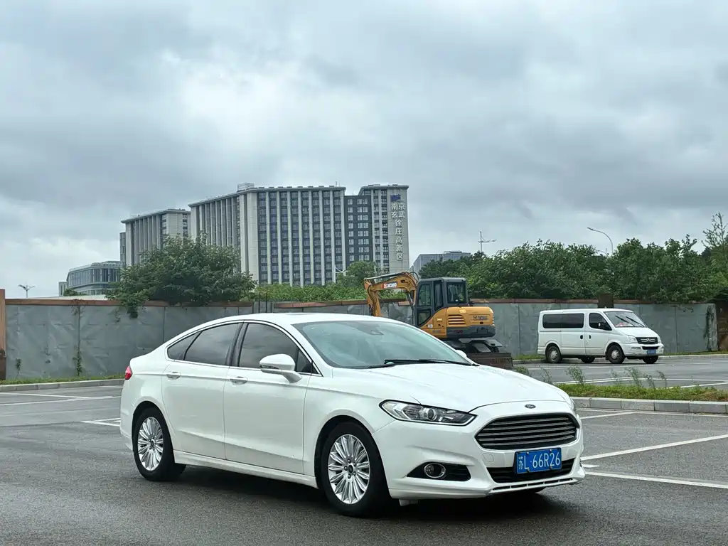 Mondeo 2.0 L GTDi200 Fashion