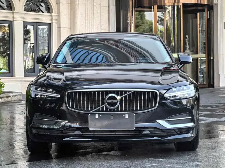 Volvo S90 T4 Smart Ease