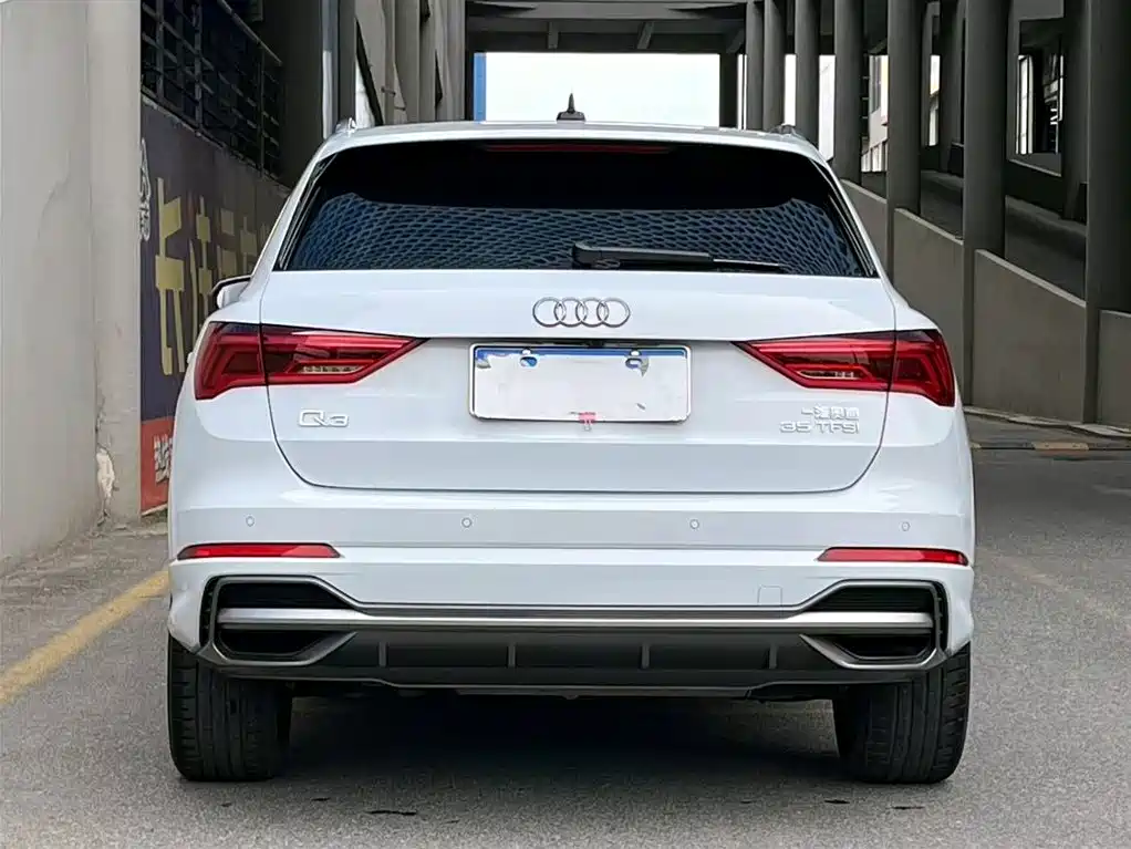 Audi Q3 35 TFSI Fashion Dynamic (1.5 T)
