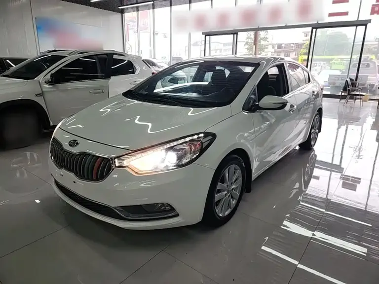Kia K3 1.6 L Manual GLS
