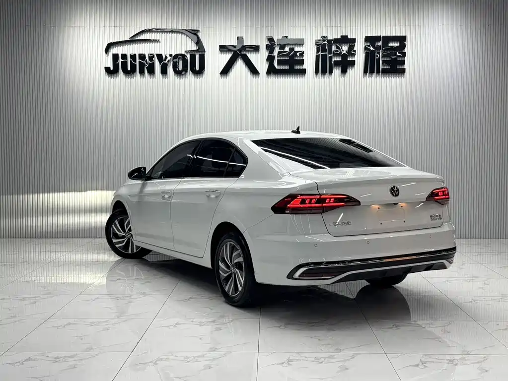 Bora 200 TSI DSG Joy Travel