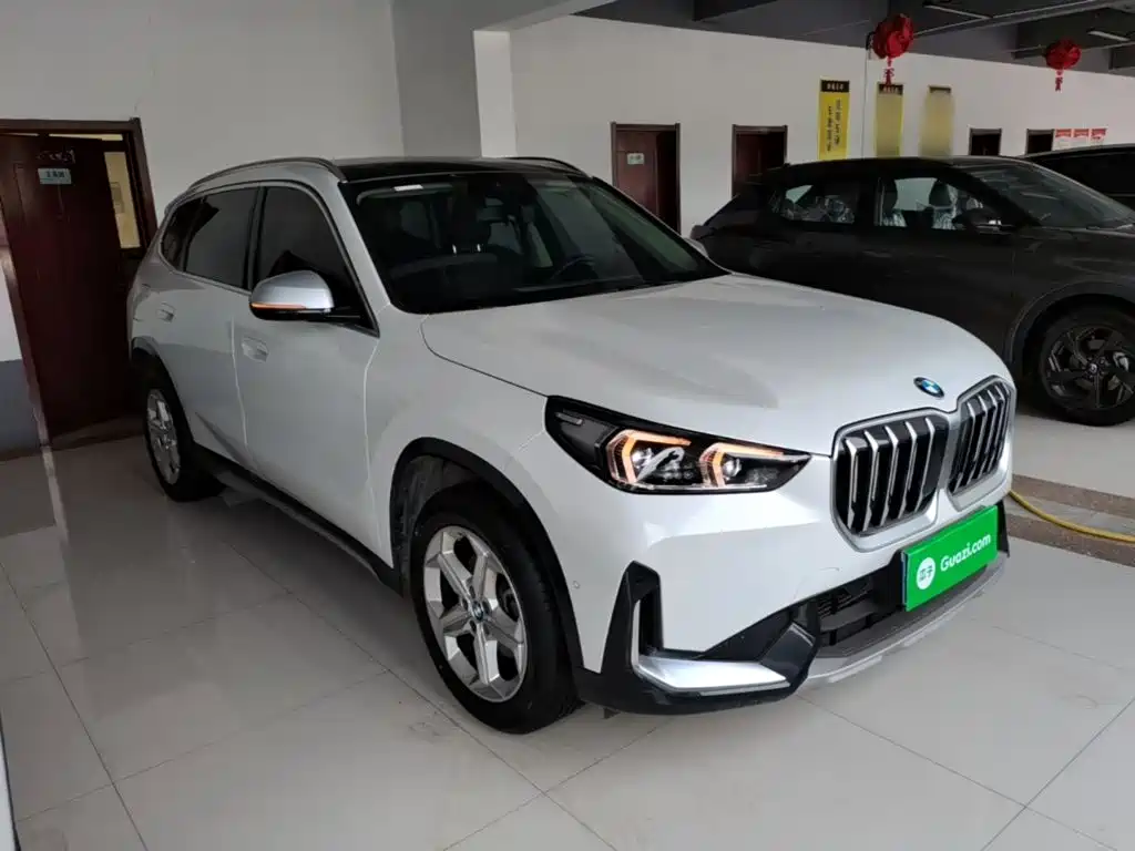 BMW X1 sDrive20 Li X Design Package