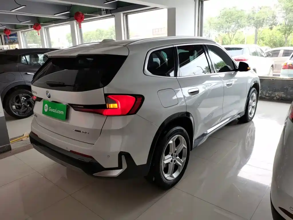 BMW X1 sDrive20 Li X Design Package