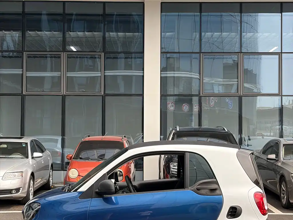 smart fortwo 1.0 L 52 kW Hardtop Agile