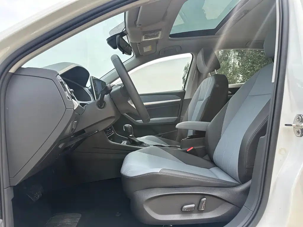 Lavida Facelift 1.5 L Auto Starry Sky 5 Million