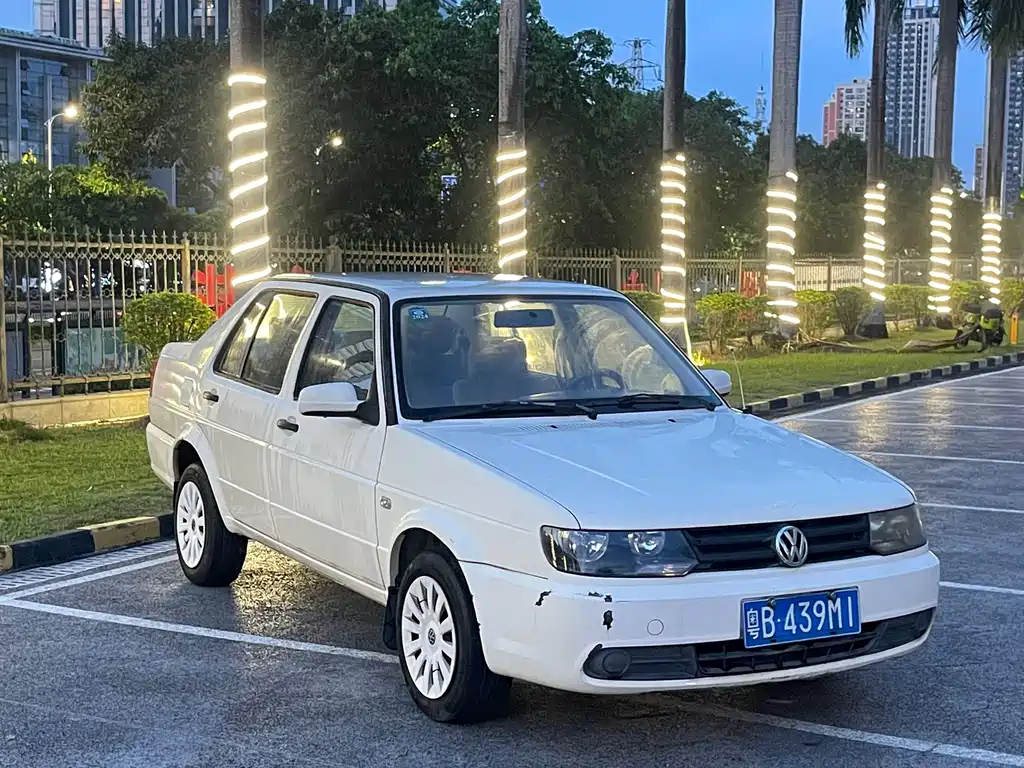 Jetta 1.6 L Partner